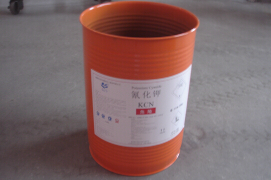 大直徑鐵通貼標(biāo)樣品